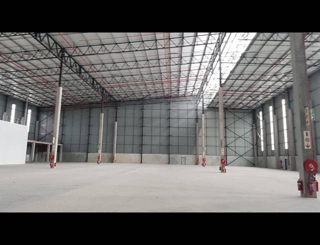 5,600M² WAREHOUSE TO LET IN BRACKENFELL CENTRAL